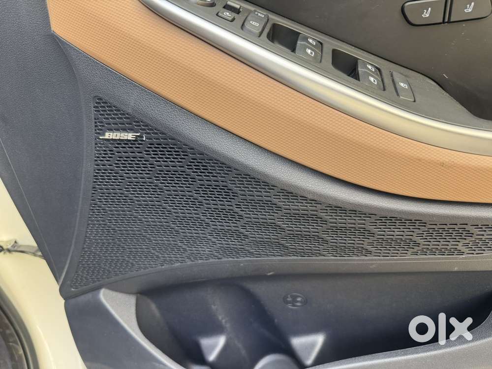Hyundai Alcazar Signature (o) 6 Str 1.5 Petrol Dct, 2025, Petrol