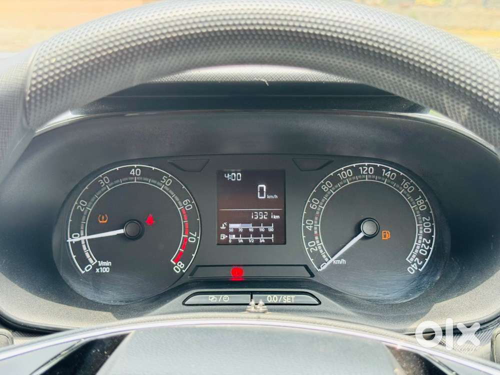 Skoda Slavia 1.0 Active Tsi, 2022, Petrol