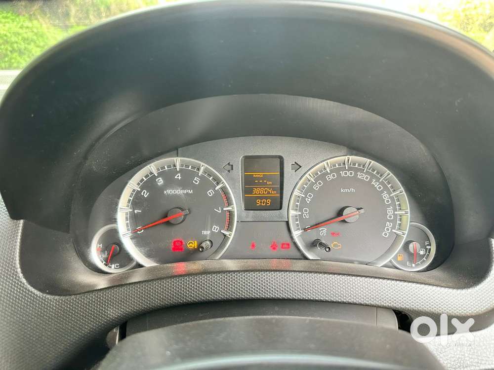 Maruti Suzuki Swift Vxi + Manual, 2016, Petrol
