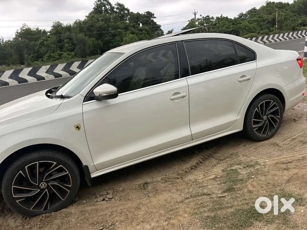 Volkswagen Jetta 2012 Diesel 2nd Owner 242000 Km Driven