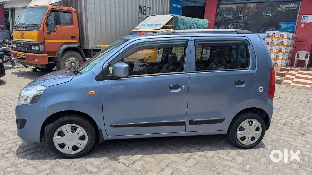 Maruti Suzuki Wagon R 1.0 Vxi Plus Amt, 2018, Petrol