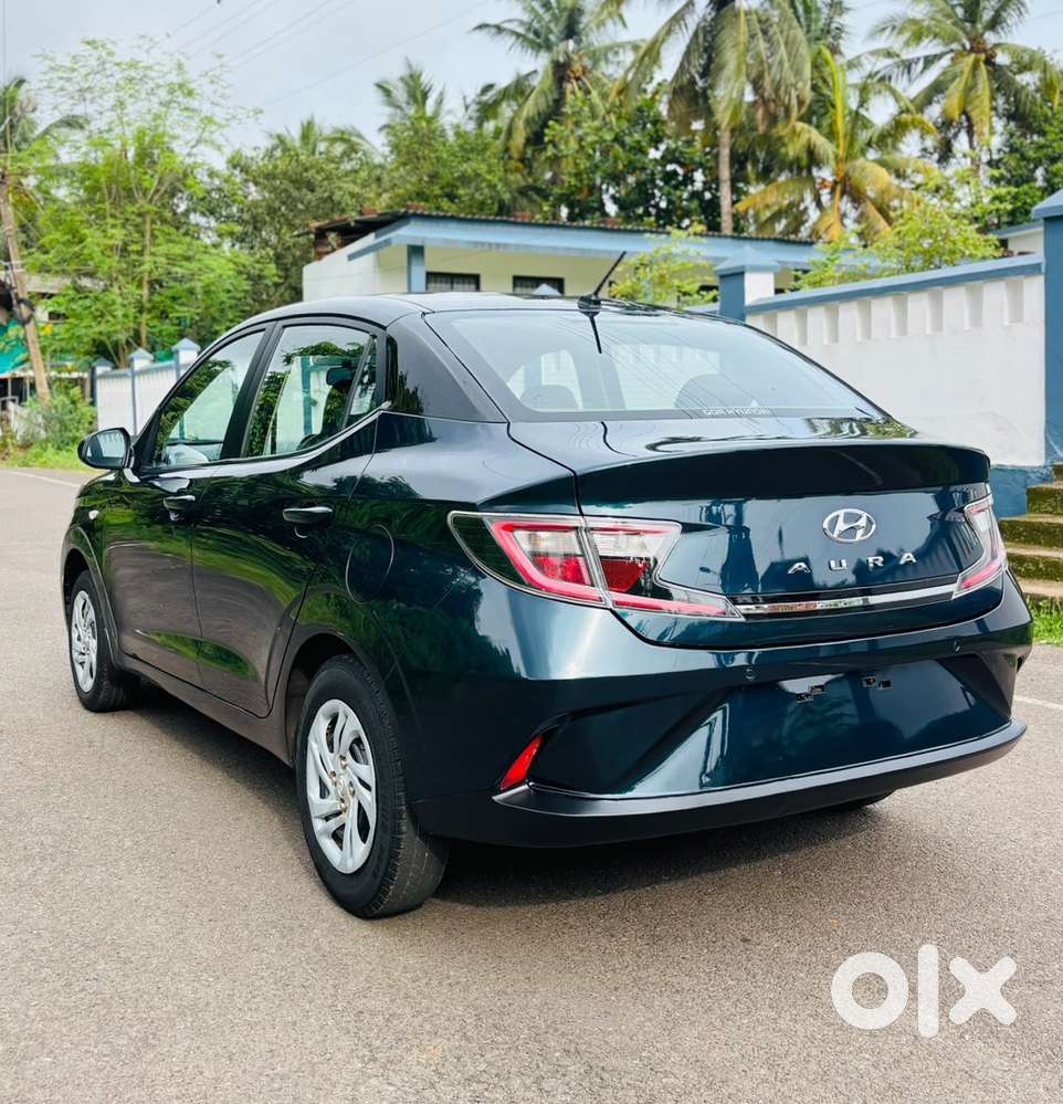 Hyundai Aura Petrol 2022 Year