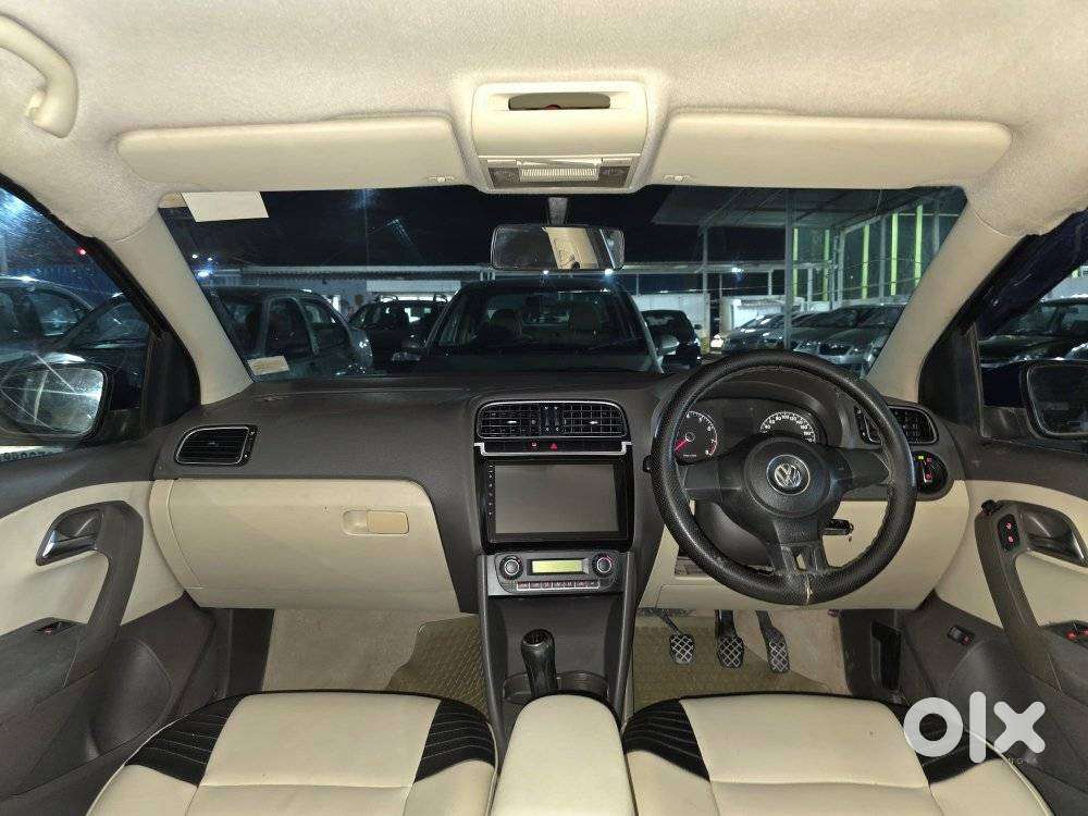 Volkswagen Vento, 2011, Petrol