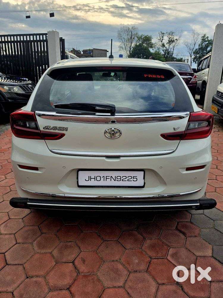 Toyota Glanza 1.2 V Amt, 2024, Petrol