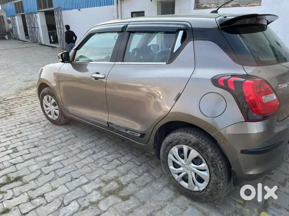 Maruti Suzuki Swift Lxi 2011 Automatic