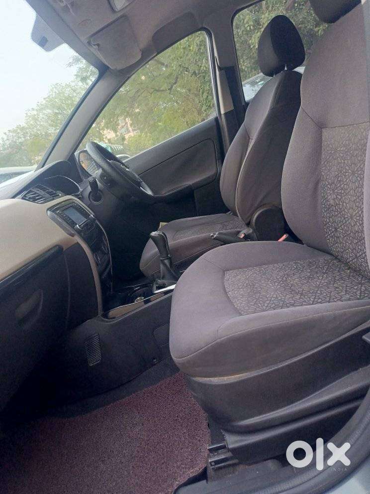 Tata Zest Revotron 1.2 Xt, 2015, Petrol