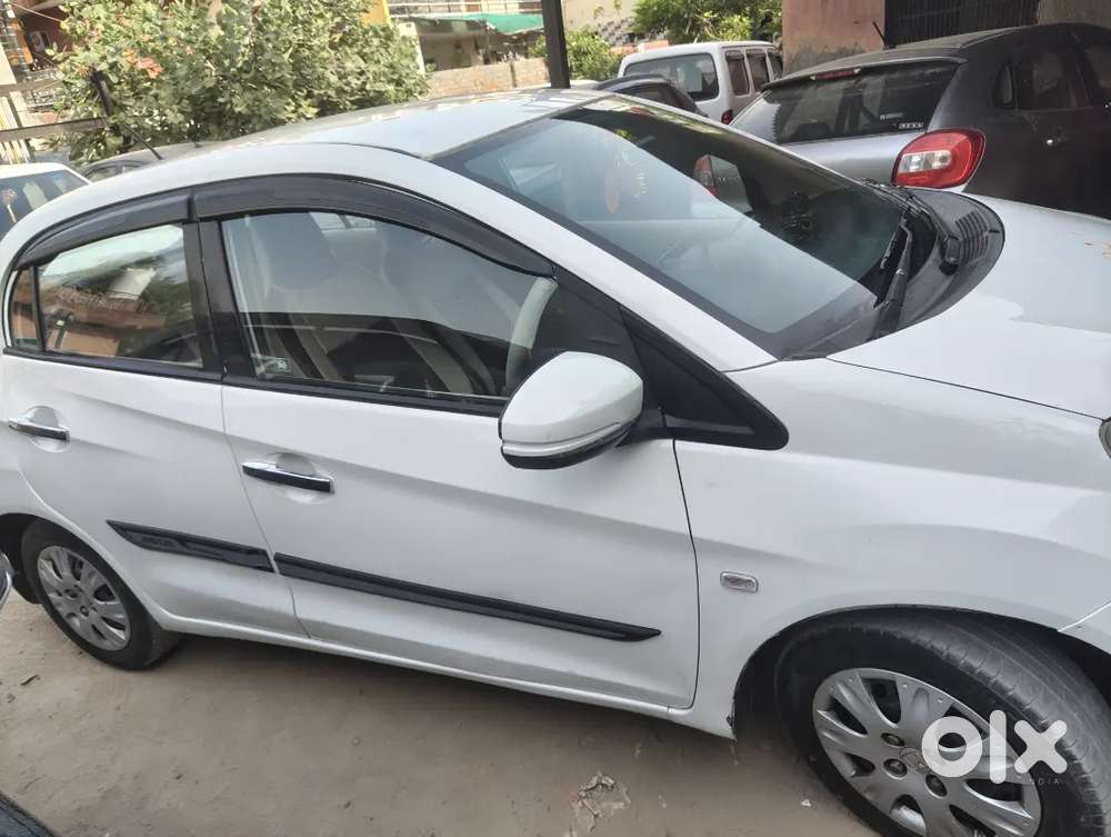 Honda Amaze 2017 Cng & Hybrids 76809 Km Driven