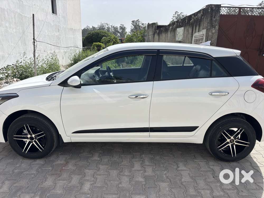 Hyundai I20 2015-2017 Magna 1.2, 2015, Petrol