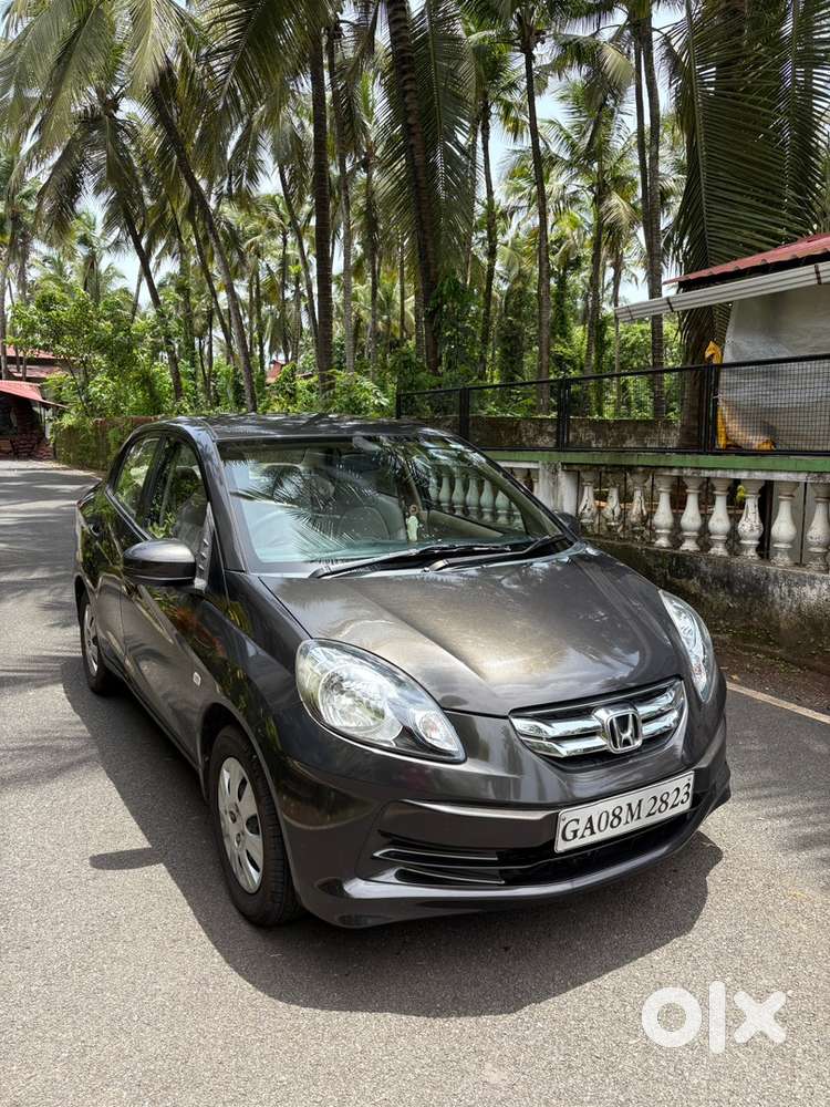 Honda Amaze Petrol 2015