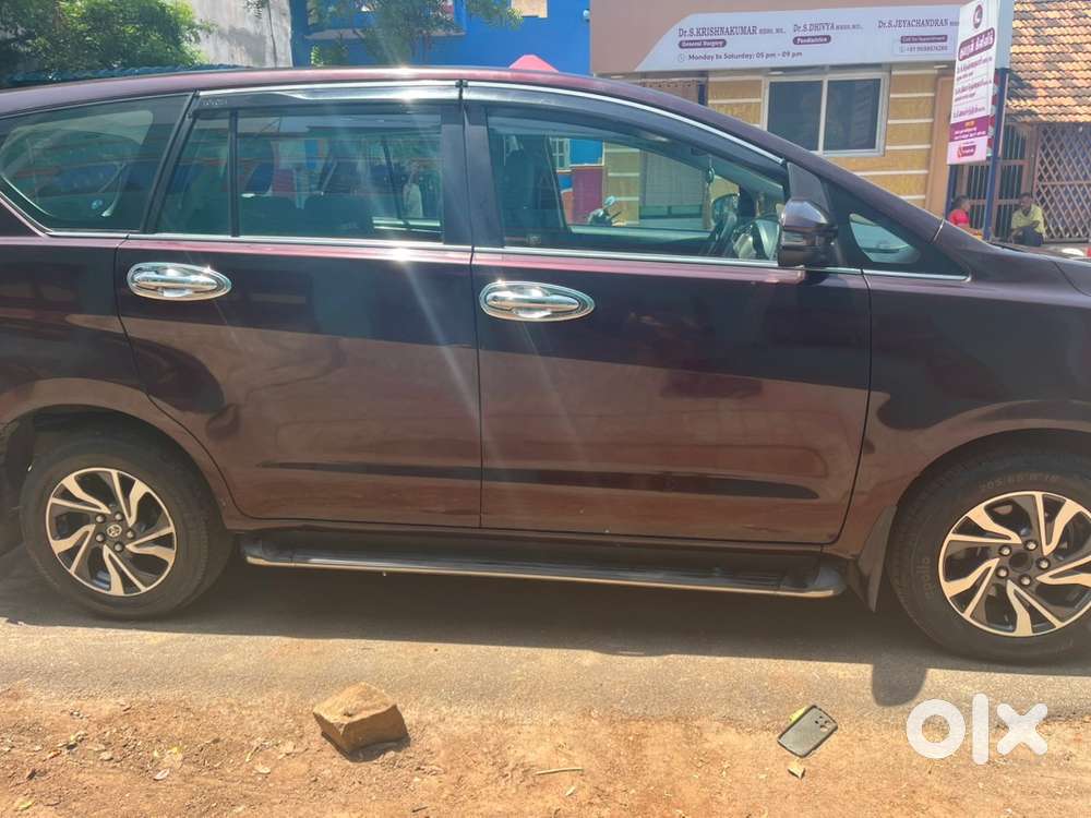 Toyota Innova Crysta 2021