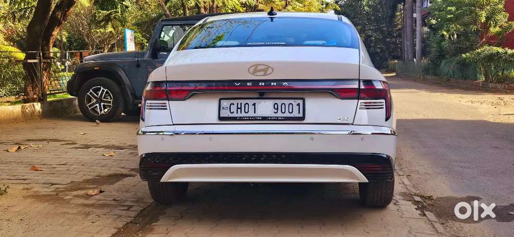 Only 1.5yr Old Hyundai Verna, 7800 Km, Selling At 13.9l