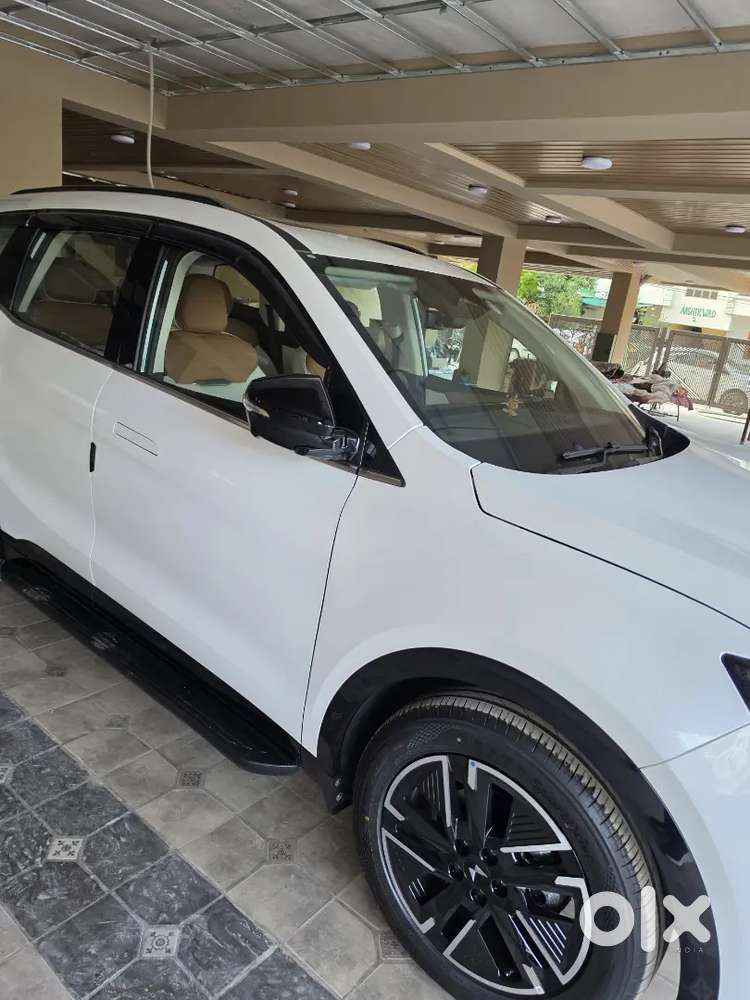 Mahindra Xuv 7xo 2026 Ax7l