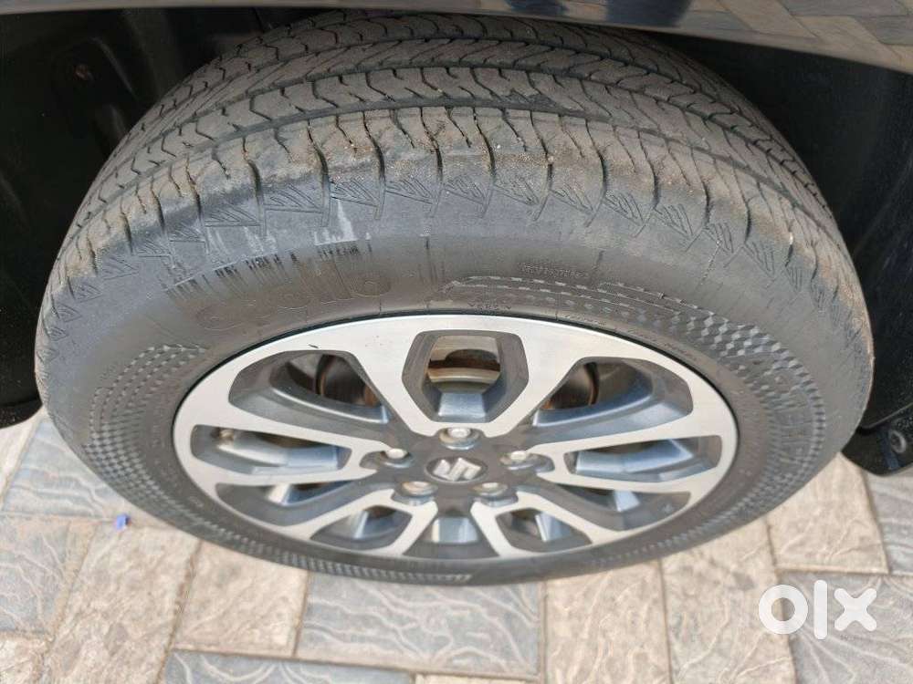 Maruti Suzuki Grand Vitara 1.5 Zeta Plus Dual Tone Intelligent Hybri..