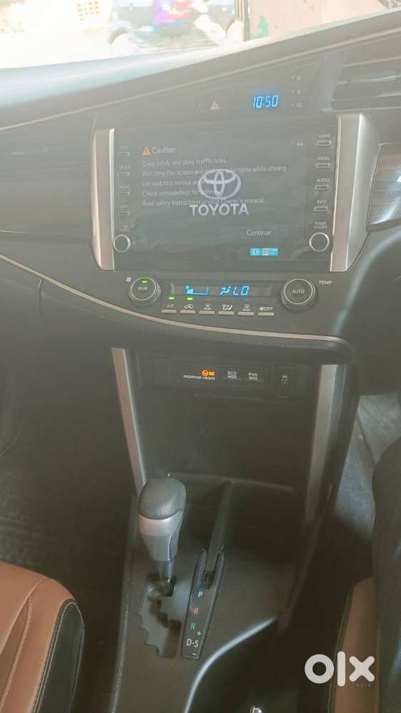 Toyota Innova Crysta