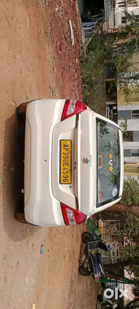 Maruti Suzuki Swift Dzire 2022 Petrol 180000 Km Driven
