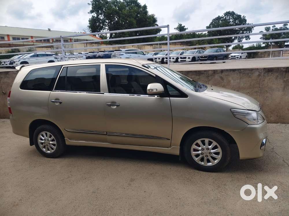 Toyota Innova Diesel 2013