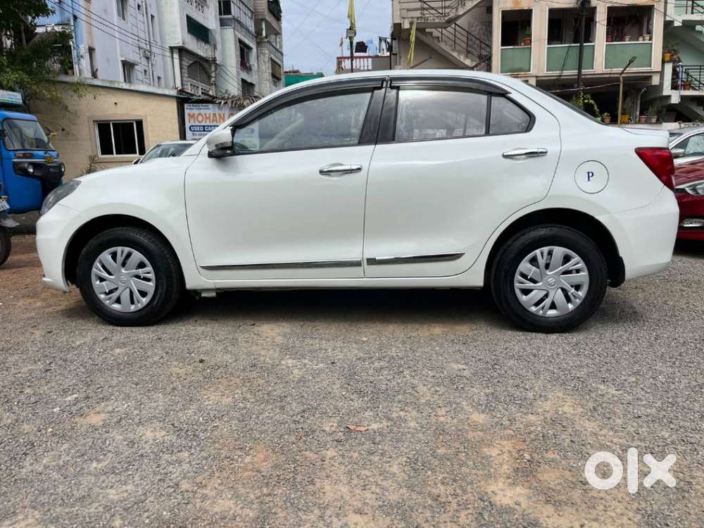 Maruti Suzuki Dzire 1.2 Vxi, 2020, Petrol