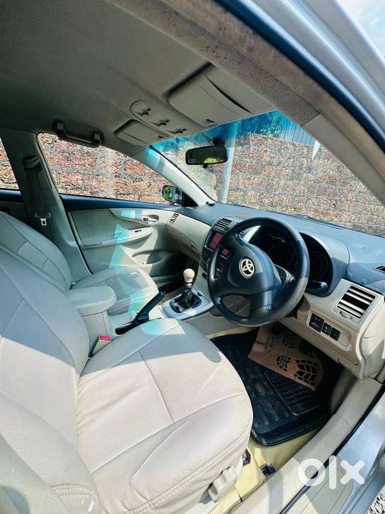 Toyota Corolla Altis J, 2011, Diesel