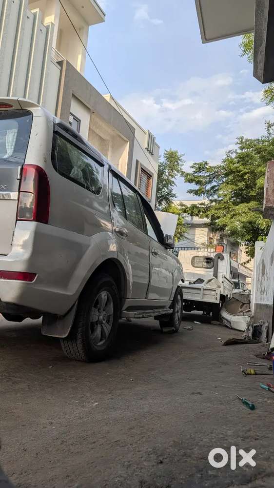 Tata Safari Storme 2013 Diesel Well Maintained