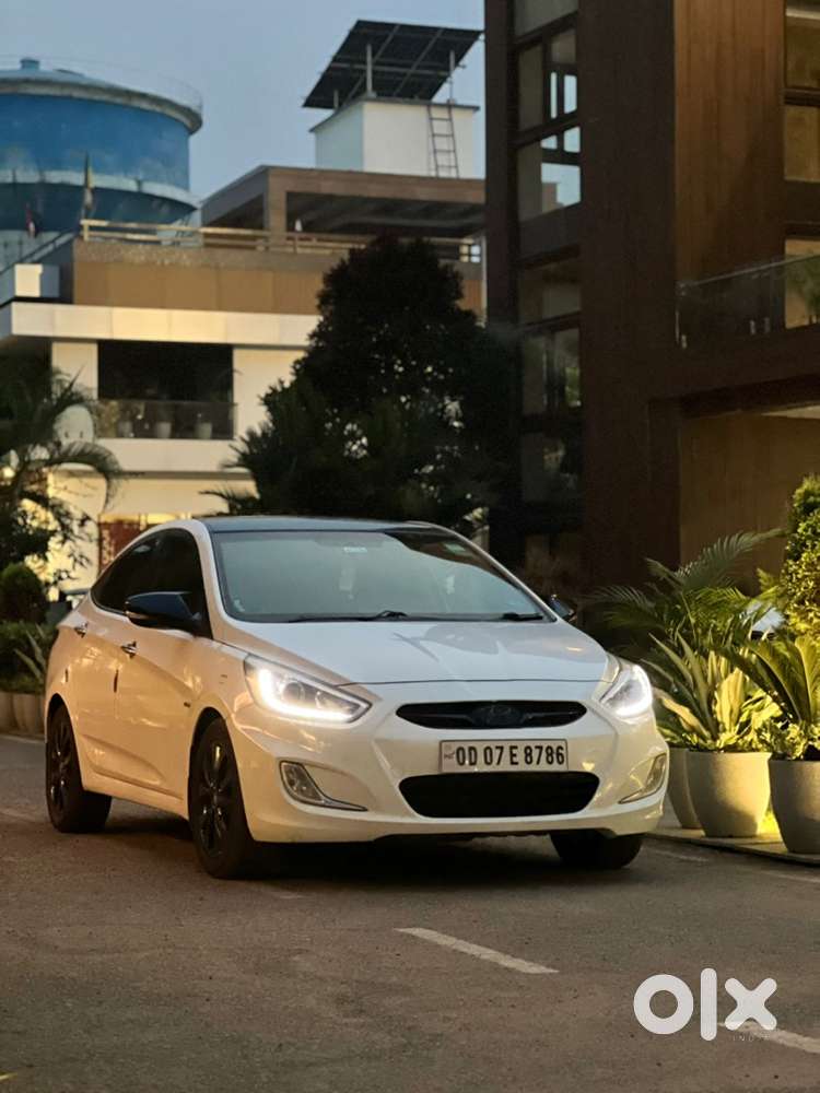 Hyundai Fluidic Verna Diesel Manual 2014