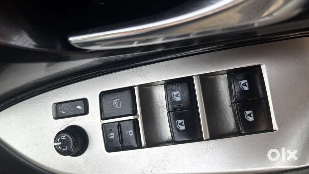 Toyota Innova Crysta 2.4 Vx Mt, 2018, Diesel