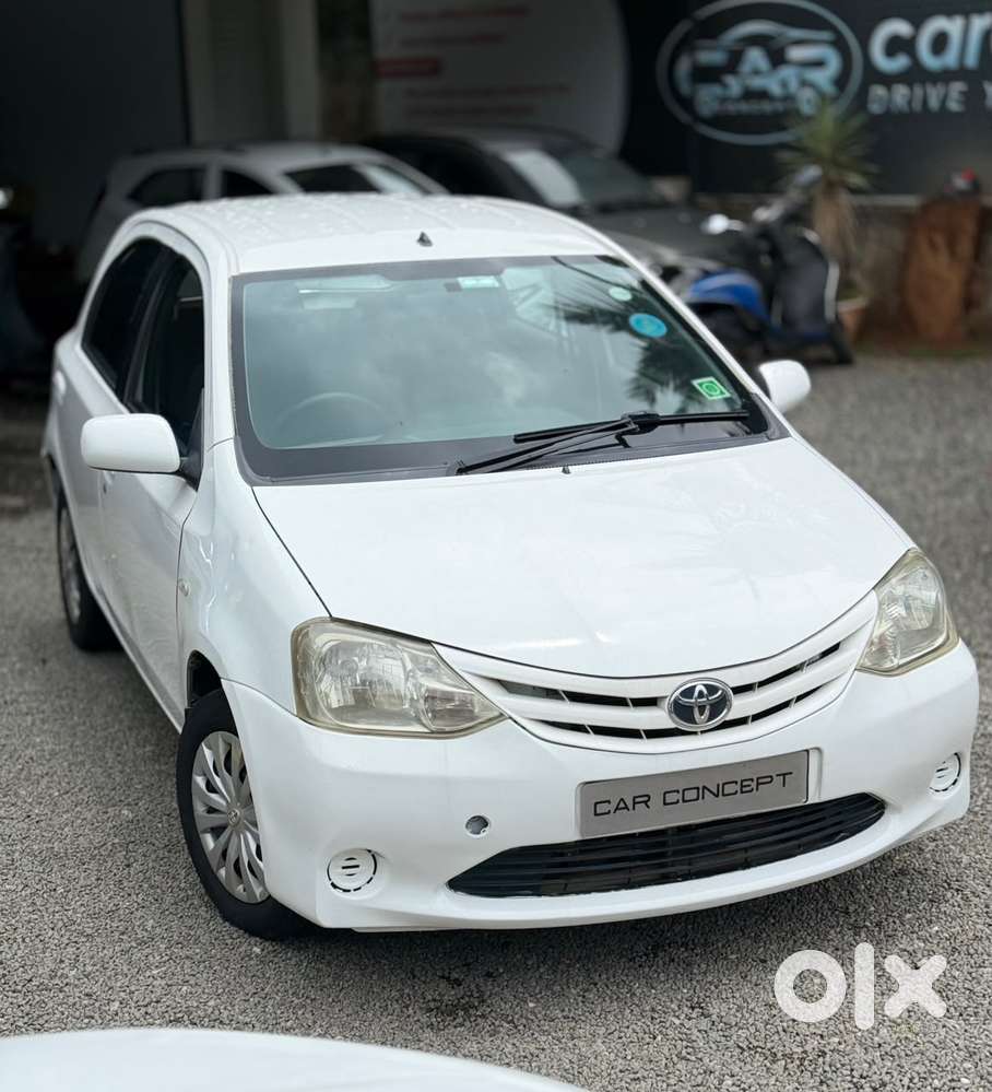 Toyota Etios Liva 2011-2012 G Plus, 2011, Petrol