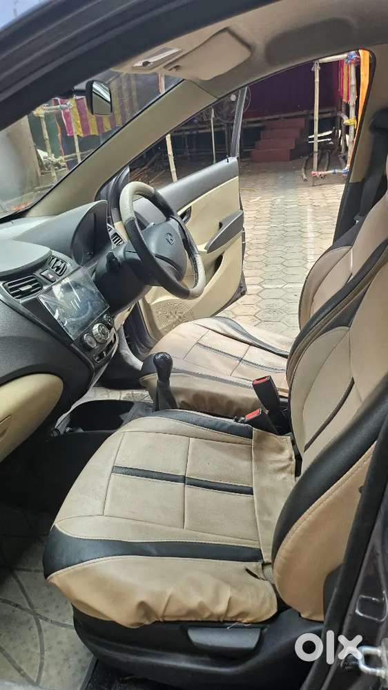 Hyundai Eon Magna 2015 Variant