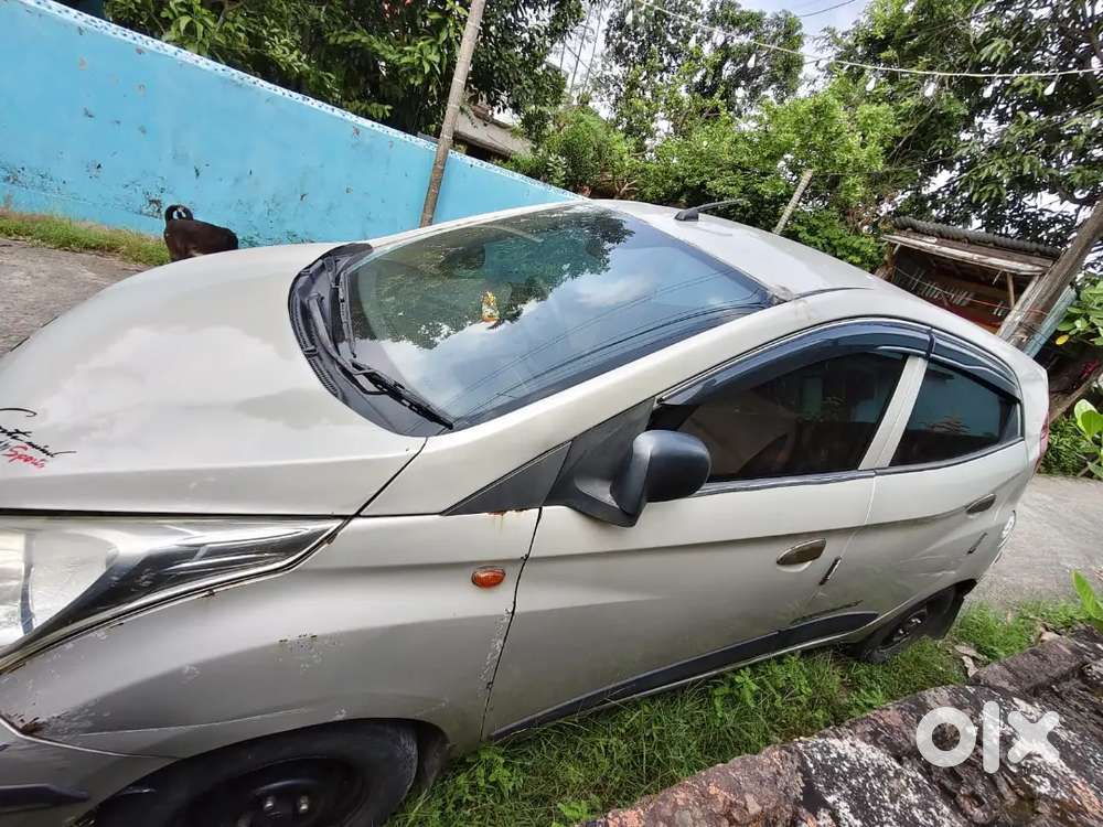 Hyundai Eon Era 2012 Petrol Manual Car