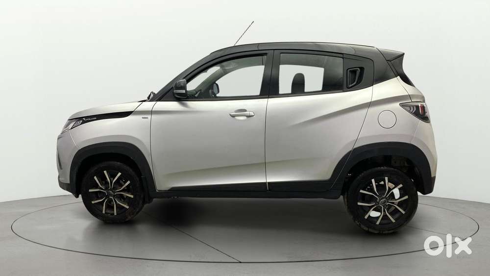 Mahindra Kuv100 Nxt 1.2 K8 Petrol 6 Str Dual Tone, 2018, Petrol