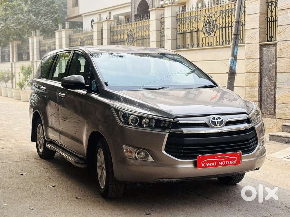 Toyota Innova Crysta