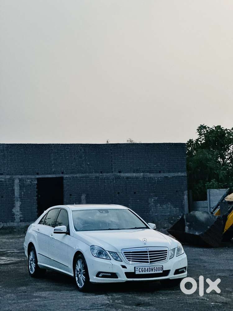 Mercedes-benz E-class 240 V6 At, 2010, Petrol