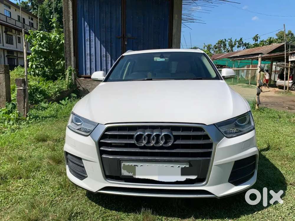 Audi Q3 Premium Plus.