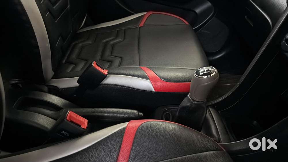 Maruti Suzuki Swift Lxi, 2017, Petrol