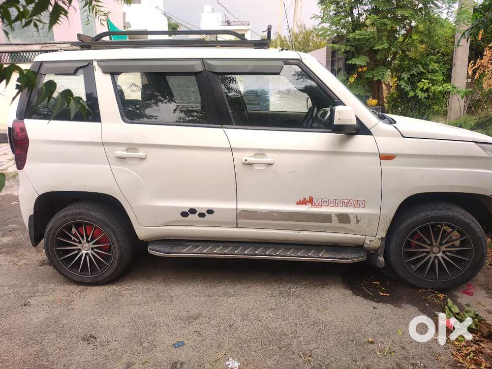 Mahindra Tuv 300 2016