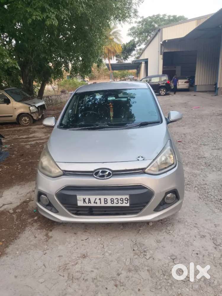 Hyundai Xcent 2016 Diesel Well Maintained