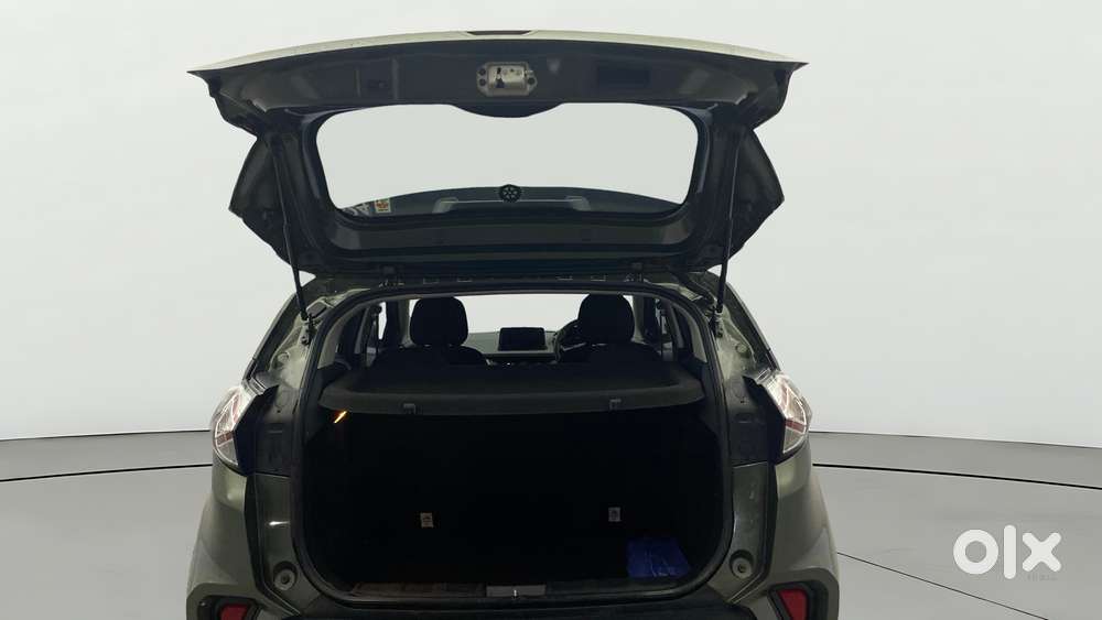 Tata Nexon 1.5 Revotorq Xma Amt (s), 2021, Petrol