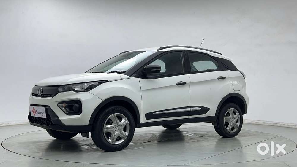 Tata Nexon 1.5 Revotorq Xm (s), 2022, Diesel