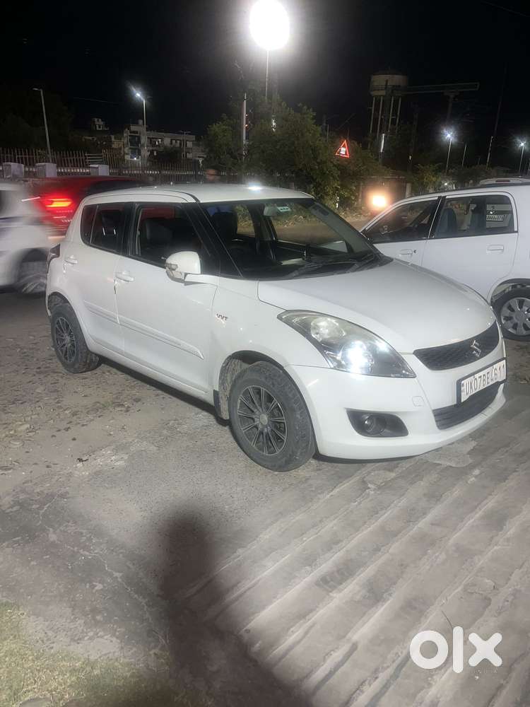 Maruti Suzuki Swift Vxi + Manual, 2014, Petrol
