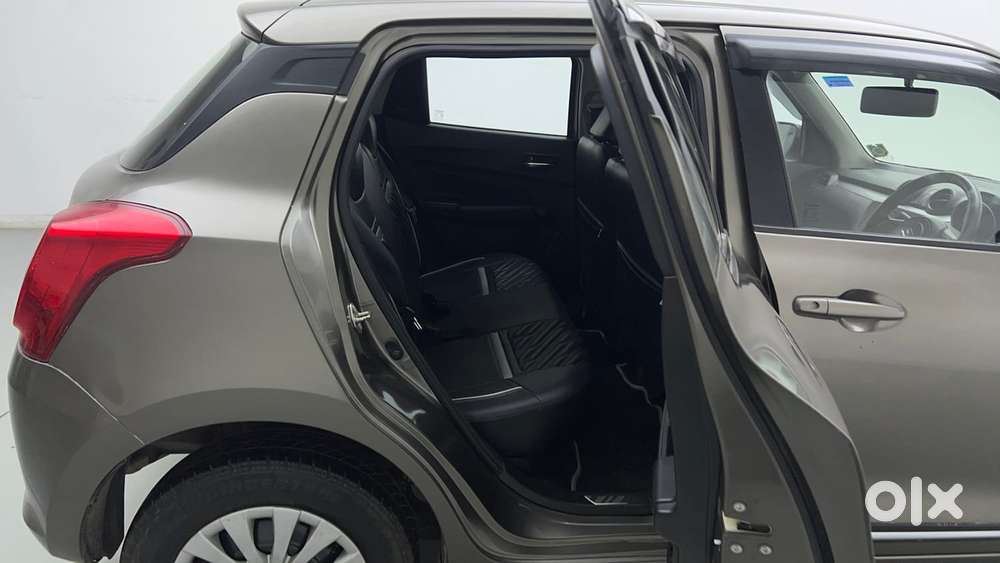 Maruti Suzuki Swift Vvt Vxi, 2021, Petrol