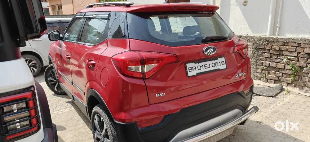 Top End Model Xuv 300 Diesel Patna No 1st Owner