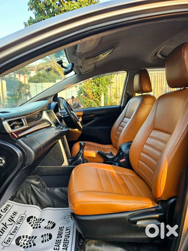 Toyota Innova Crysta 2.4 V 7 Str, 2016, Diesel