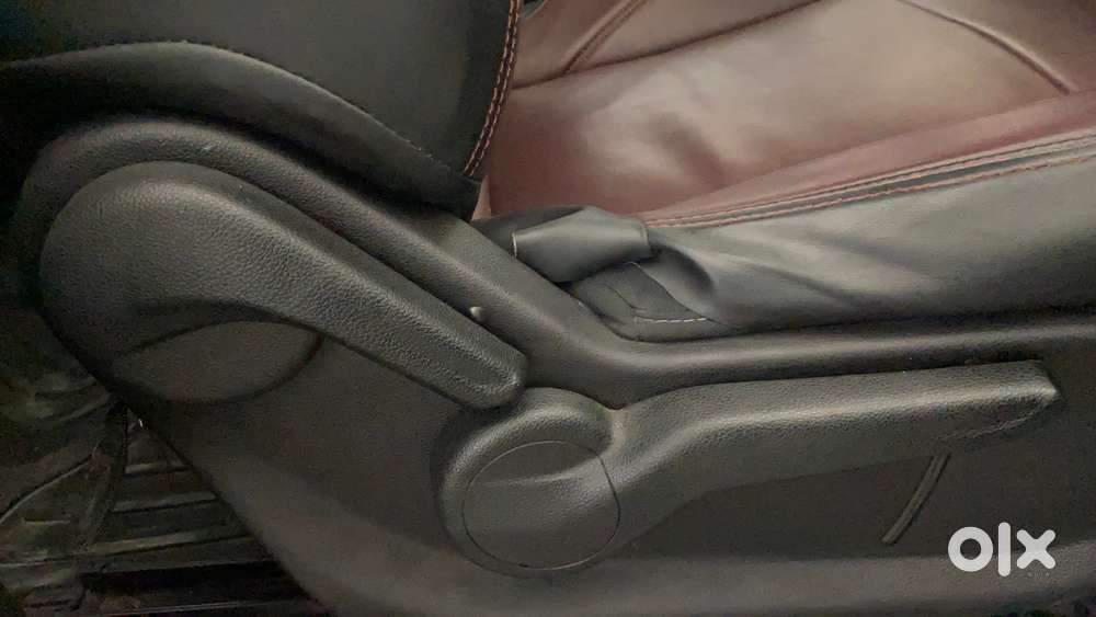 Mahindra Xuv700 2.2 Ax 7 Diesel Mt Str, 2023, Diesel