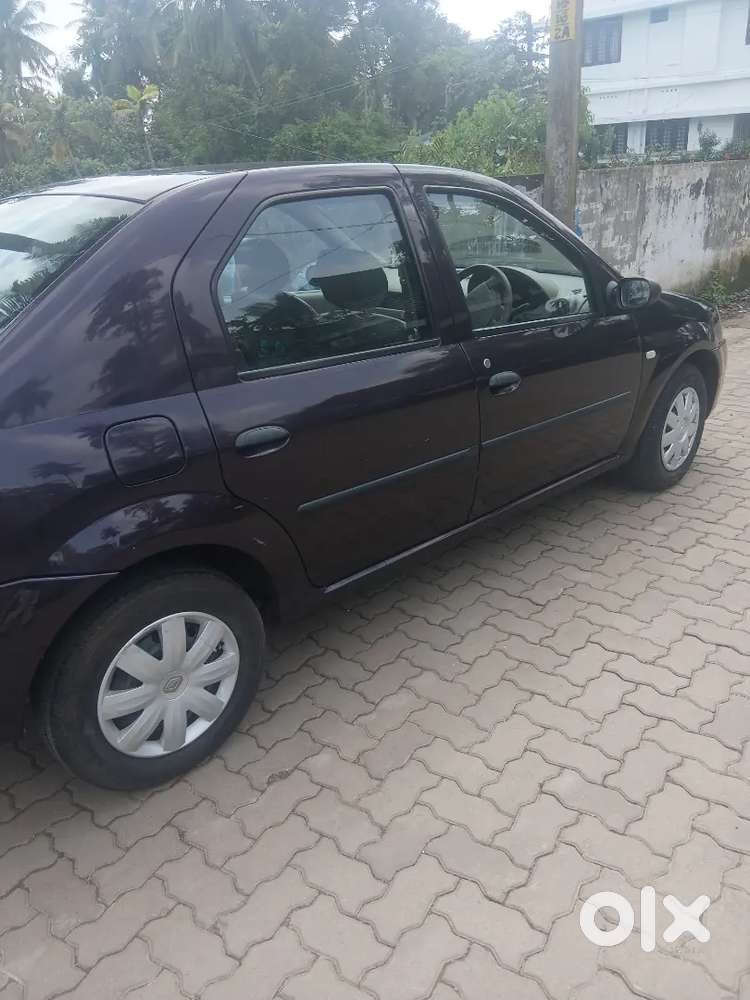 Mahindra Logan Petrol 1.4 2008