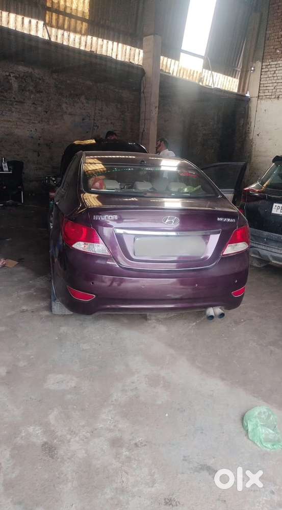 Hyundai Verna Fluidic 2012