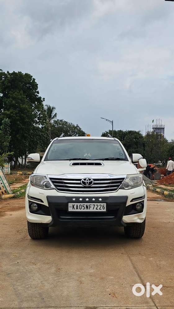 Toyota Fortuner 2.5 4x2 Mt Trd Sportivo, 2013, Diesel