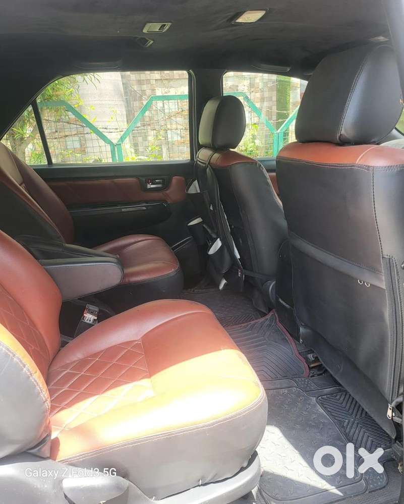 Toyota Fortuner 2013