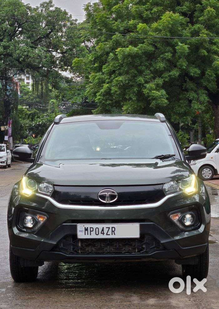 Tata Nexon 1.2 Revotron Xm Plus (s), 2023, Petrol