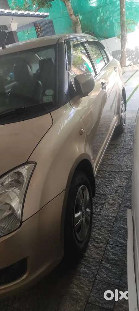 Maruti Suzuki Dzire 2009 Petrol 72000 Km Driven