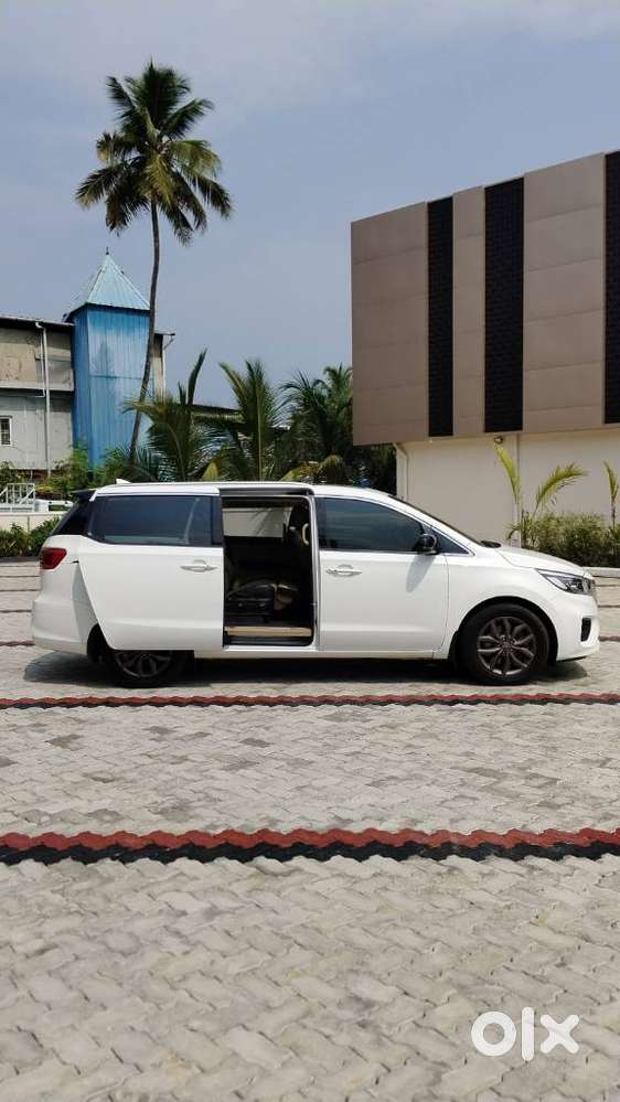 Kia Carnival Limousine, 2021, Diesel