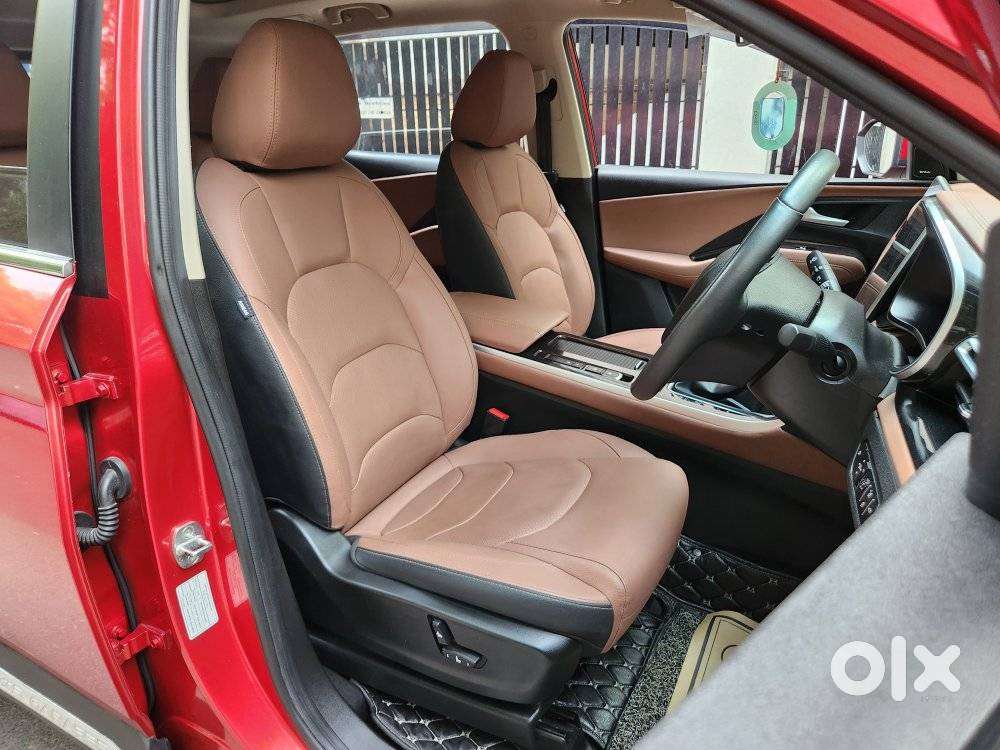 Mg Hector Plus Savvy Pro 1.5 Turbo Petrol Cvt 6 Str, 2024, Petrol